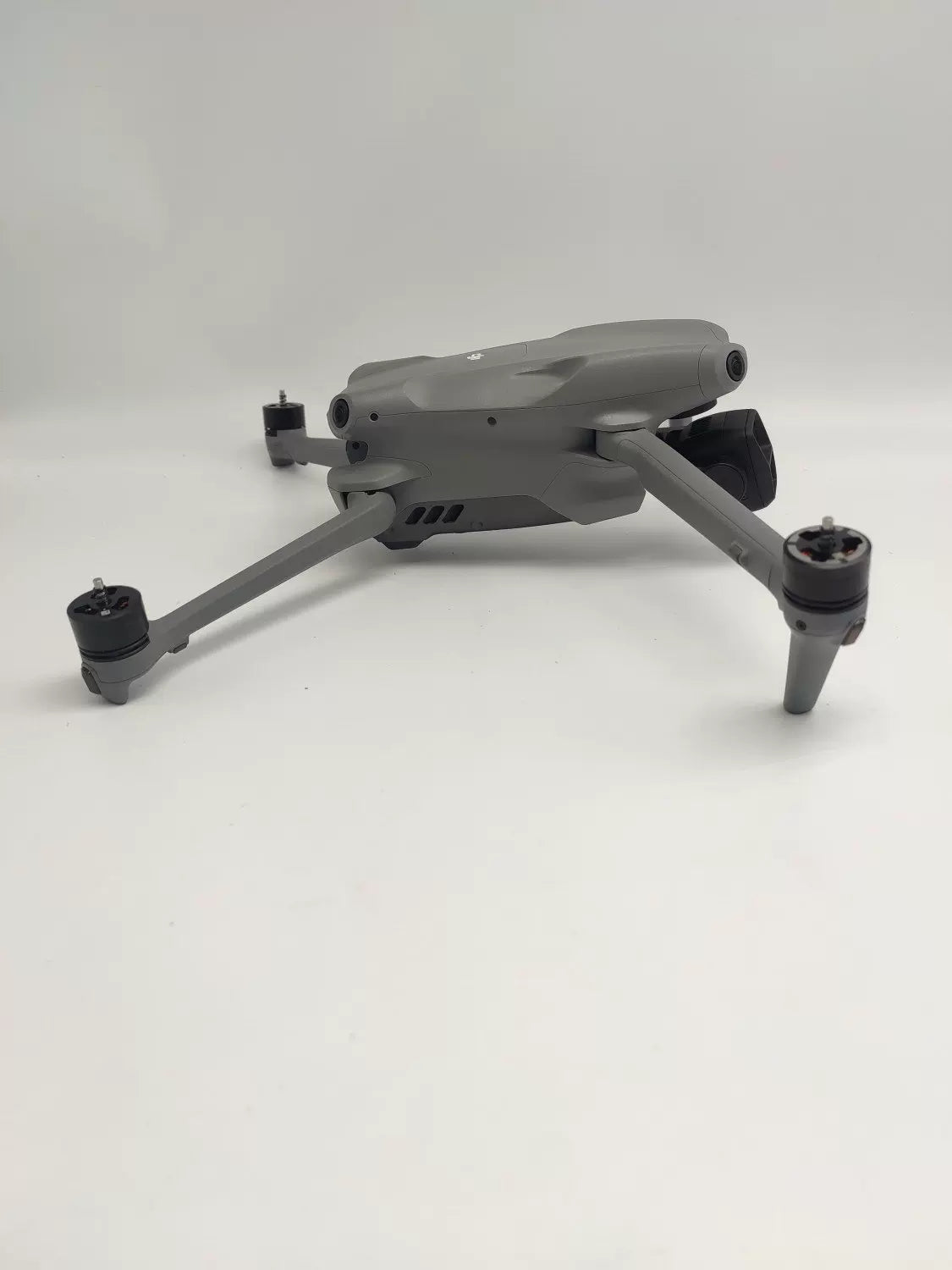 DJI Air 3 with Screen Fly More Combo