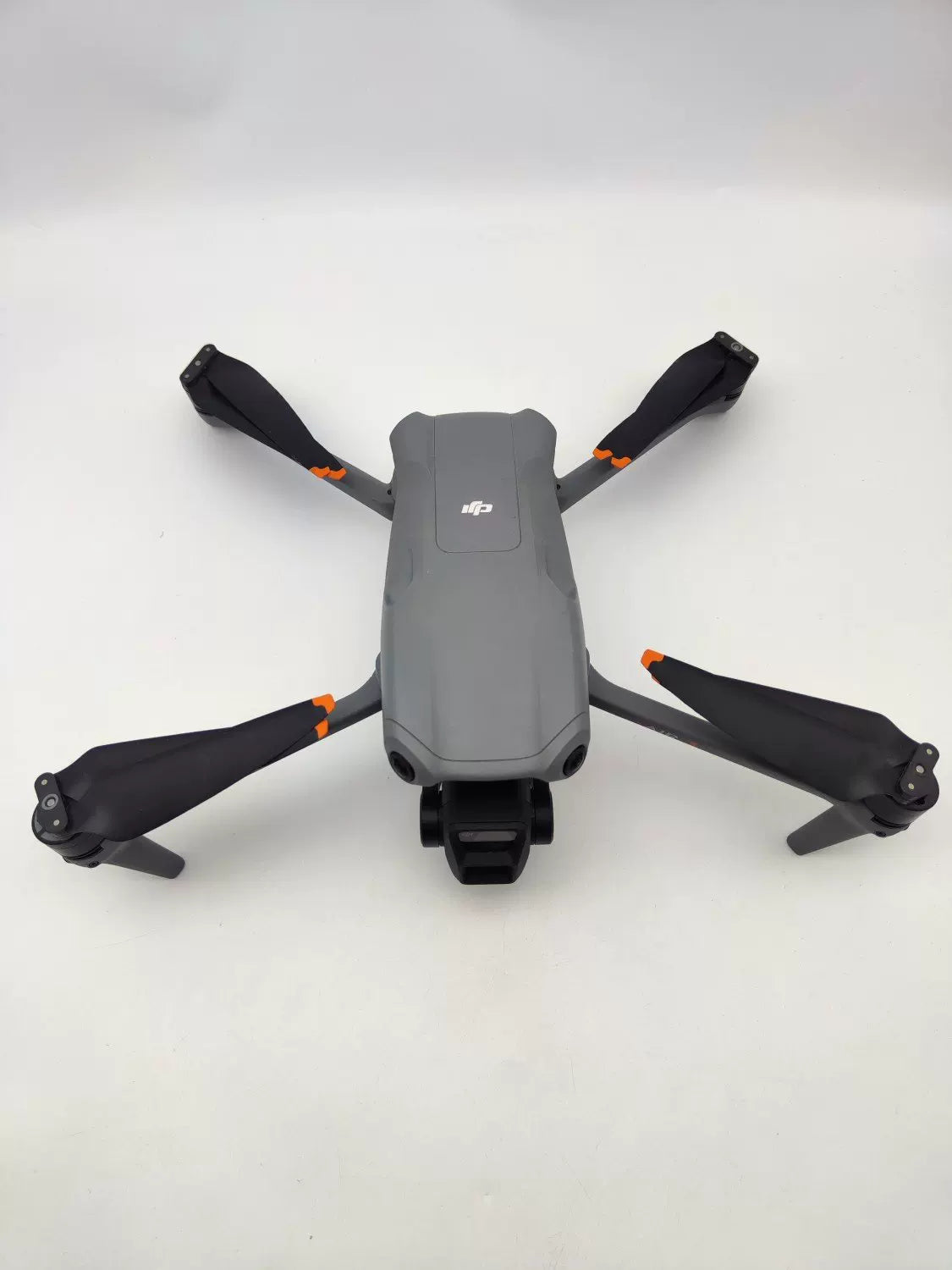 99% New (Mint) DJI air3 Fly More Combo with DJI Care Refresh
