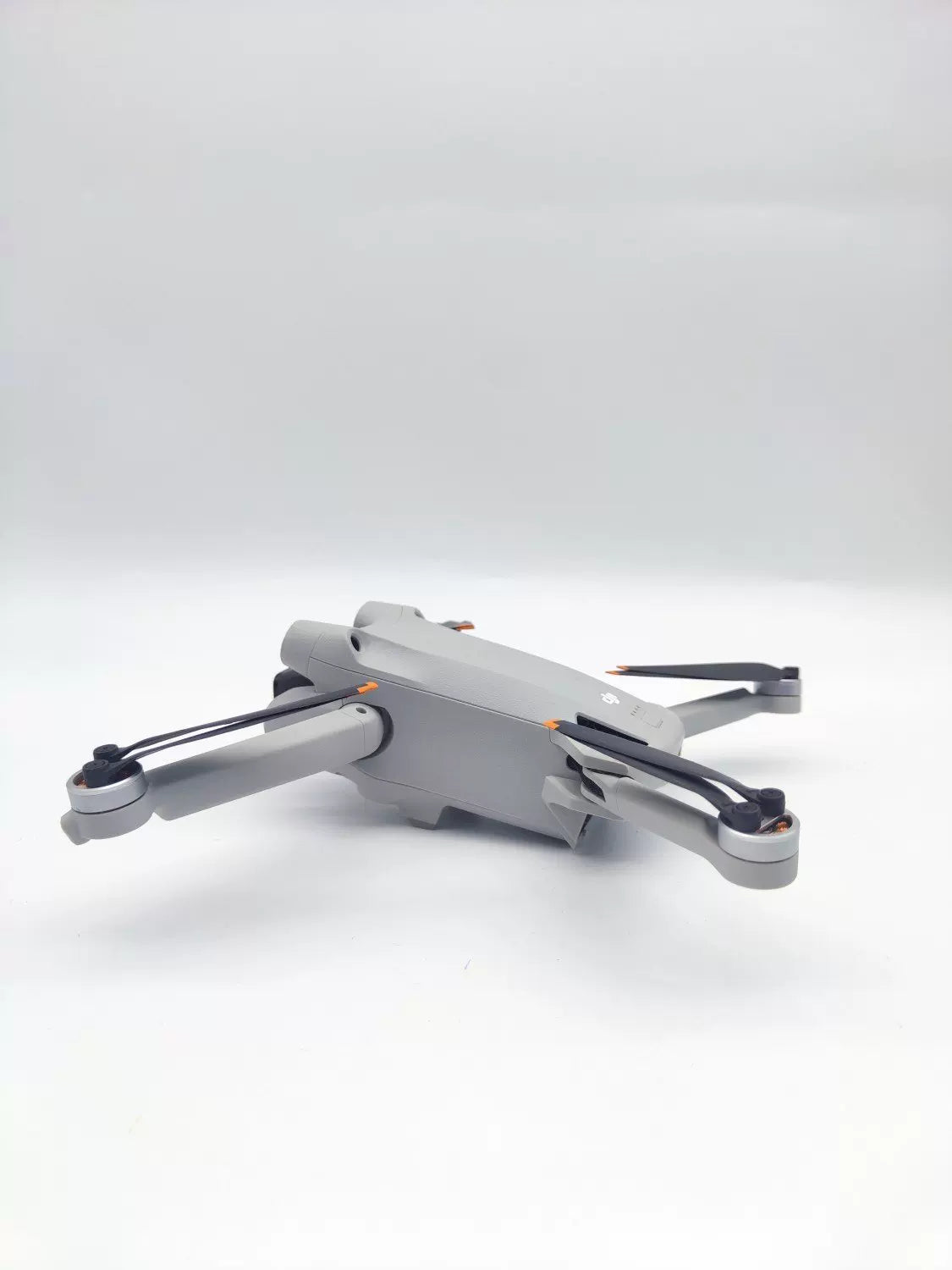 99% New (Mint) DJI Mini3pro with Screen, Extended Battery Fly More Combo with DJI Care Refresh