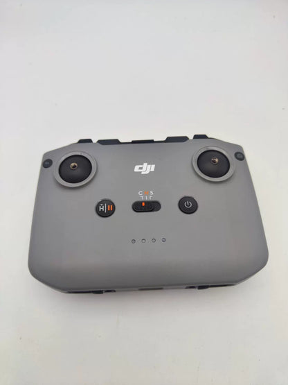 99% New (Mint) DJI neo Fly More Combo with DJI Care Refresh