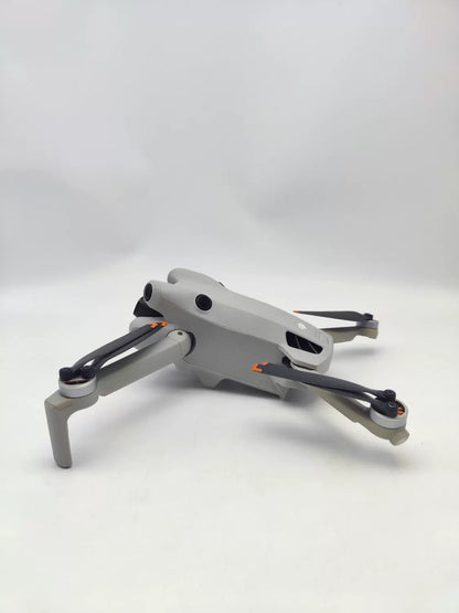 95% New (Like New) DJI mini4pro with Screen, Extended Battery Fly More Combo with 2-Year DJI Care Refresh