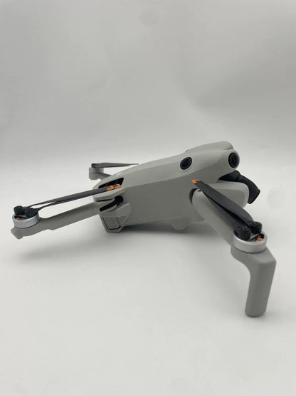 95% New (Like New) DJI Mini 4 pro with Screen, Extended Battery Fly More Combo with 2-Year