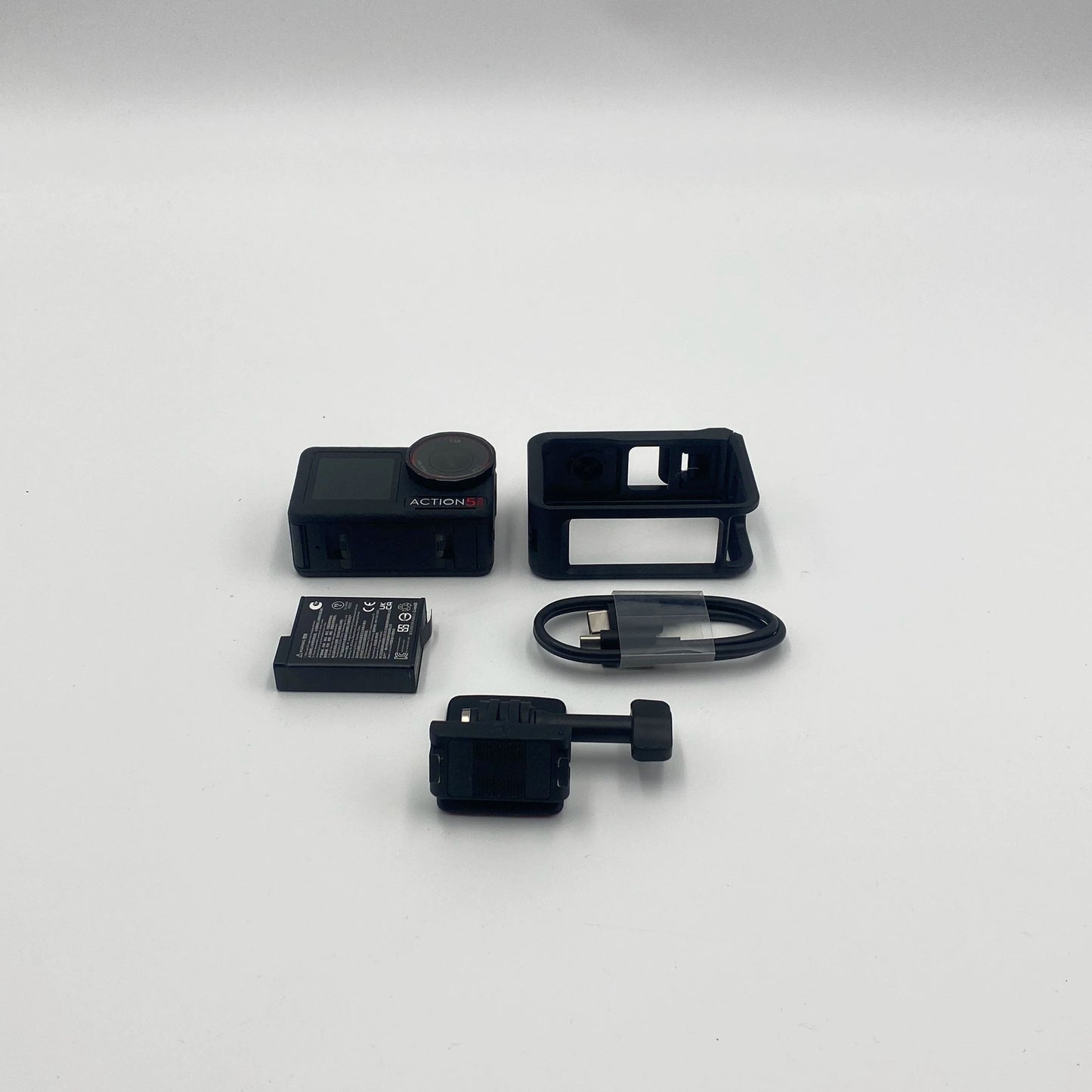 DJI Osmo Action 5 Pro Standard Kit - Excellent (95% New)