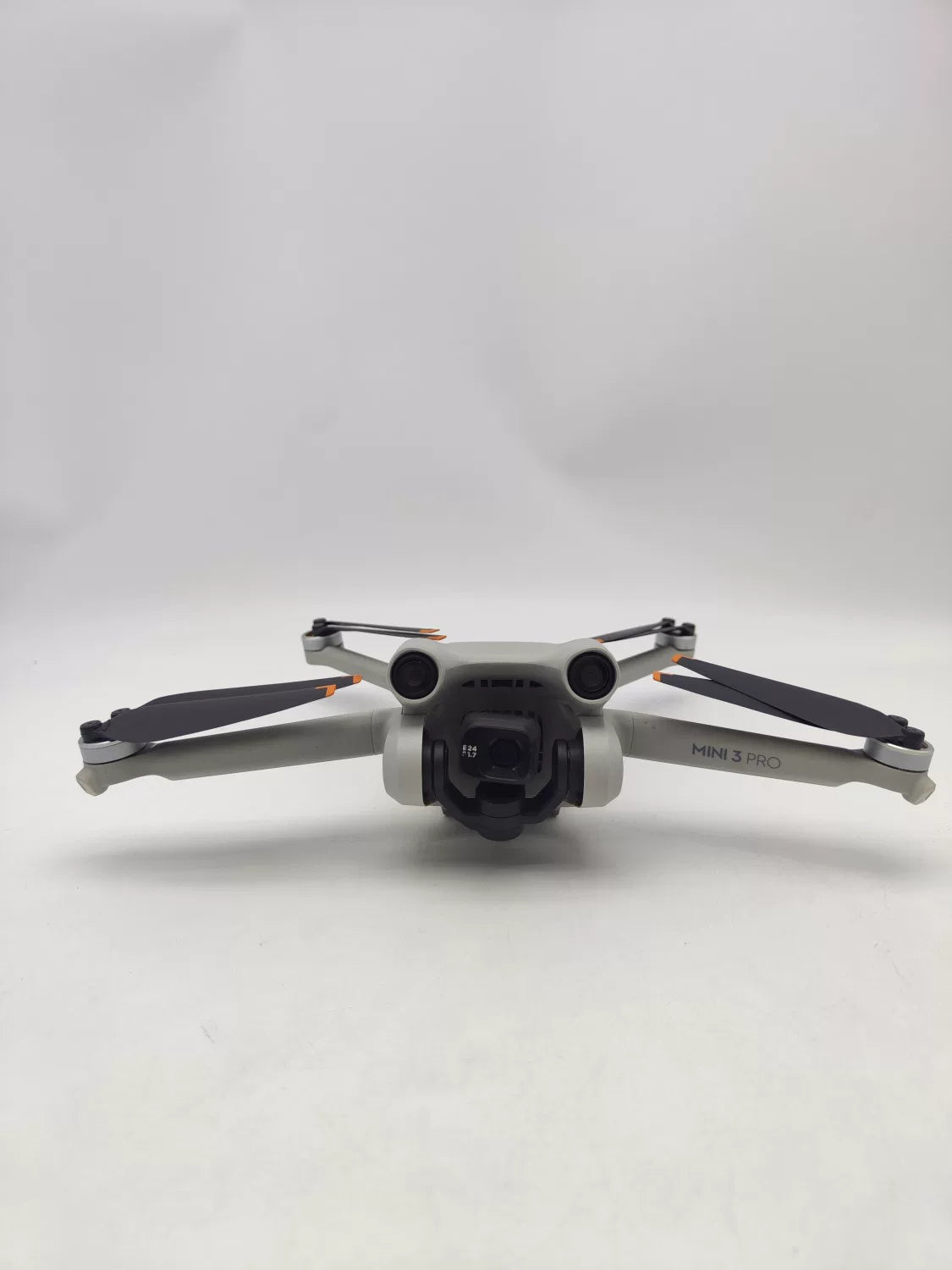 95% New (Like New) DJI mini3 pro with Screen Fly More Combo