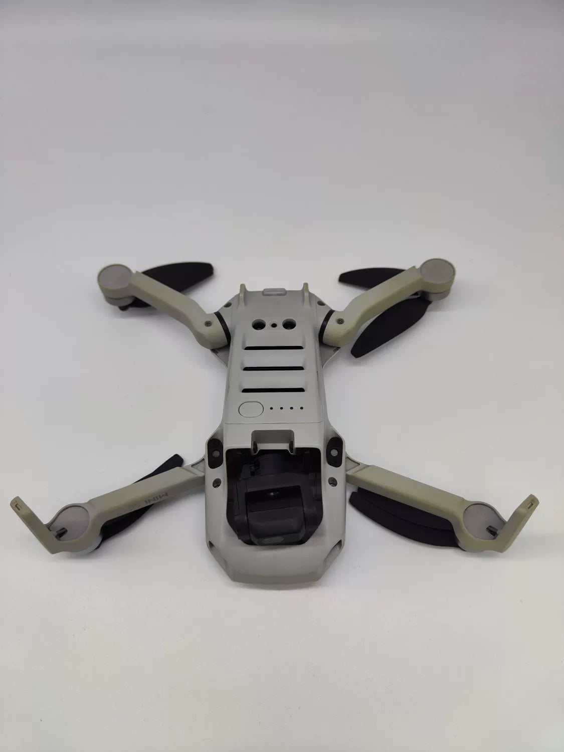 99% New (Mint) DJI minise Standard Combo