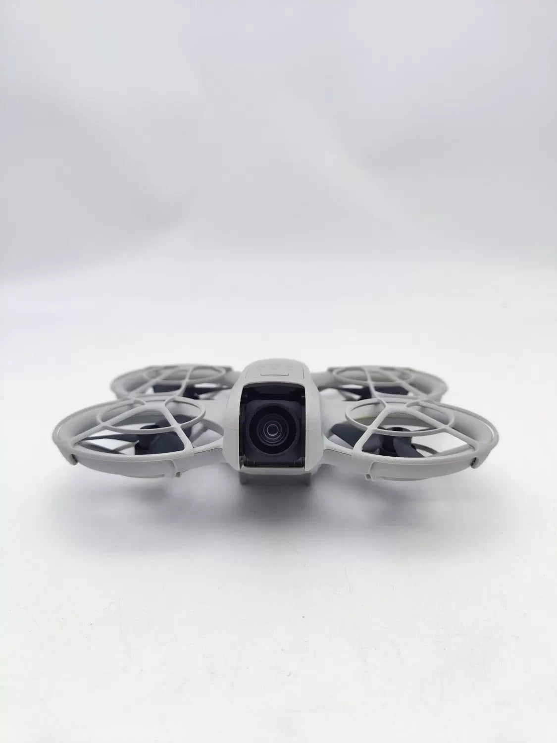 99% New (Mint) DJI neo Fly More Combo