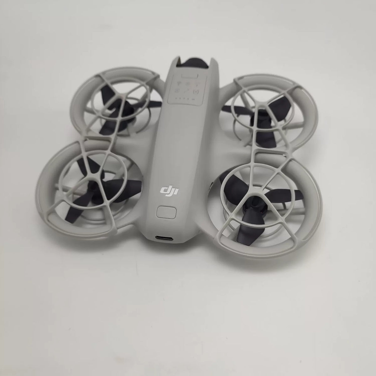 99% New (Mint) DJI Neo Fly More Combo