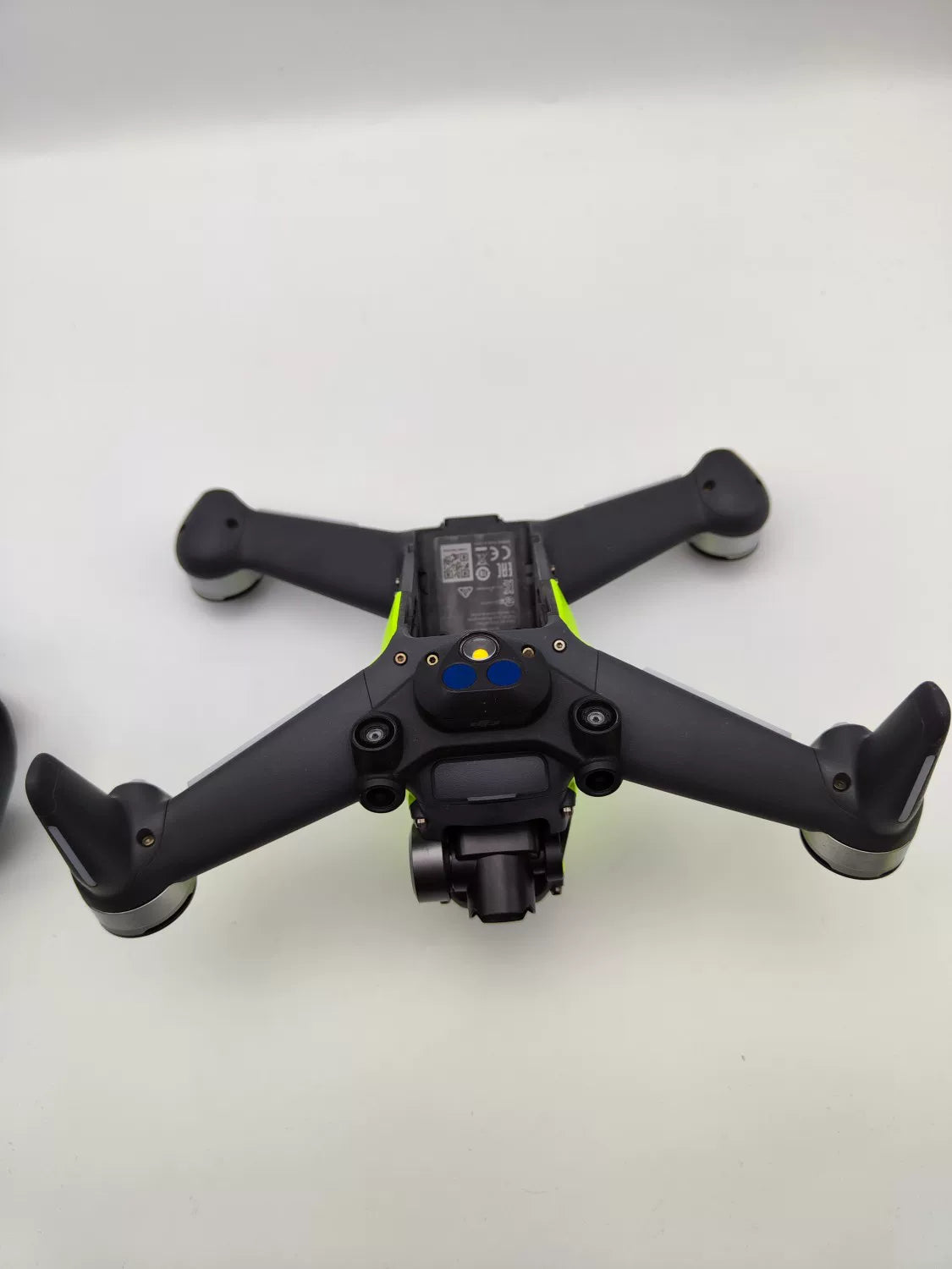 95% New (Like New) DJI FPV Combo