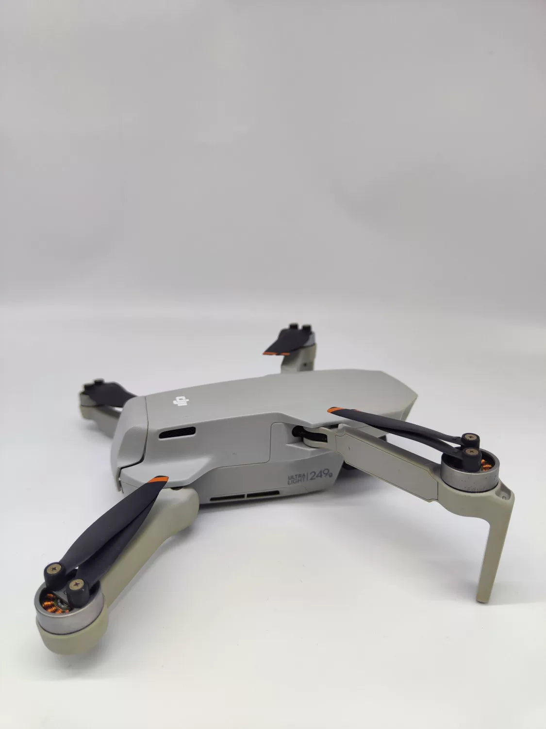 99% New (Mint) DJI minise Standard Combo