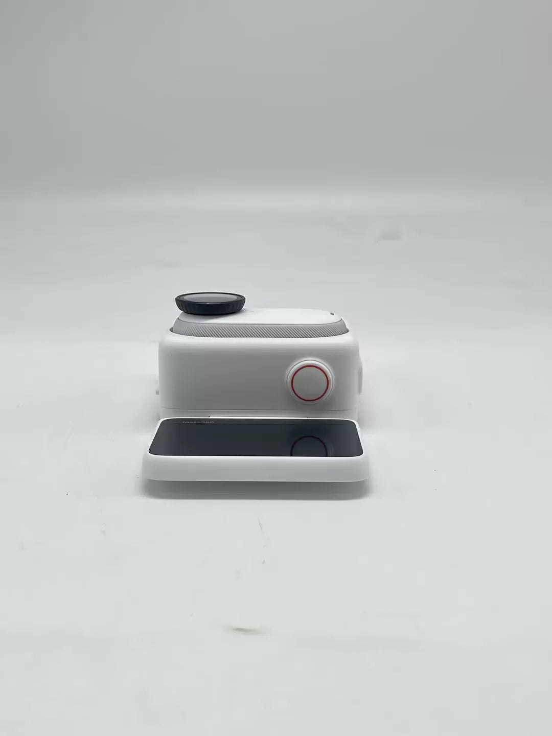 99% New (Mint) Insta360 GO 3s 128G