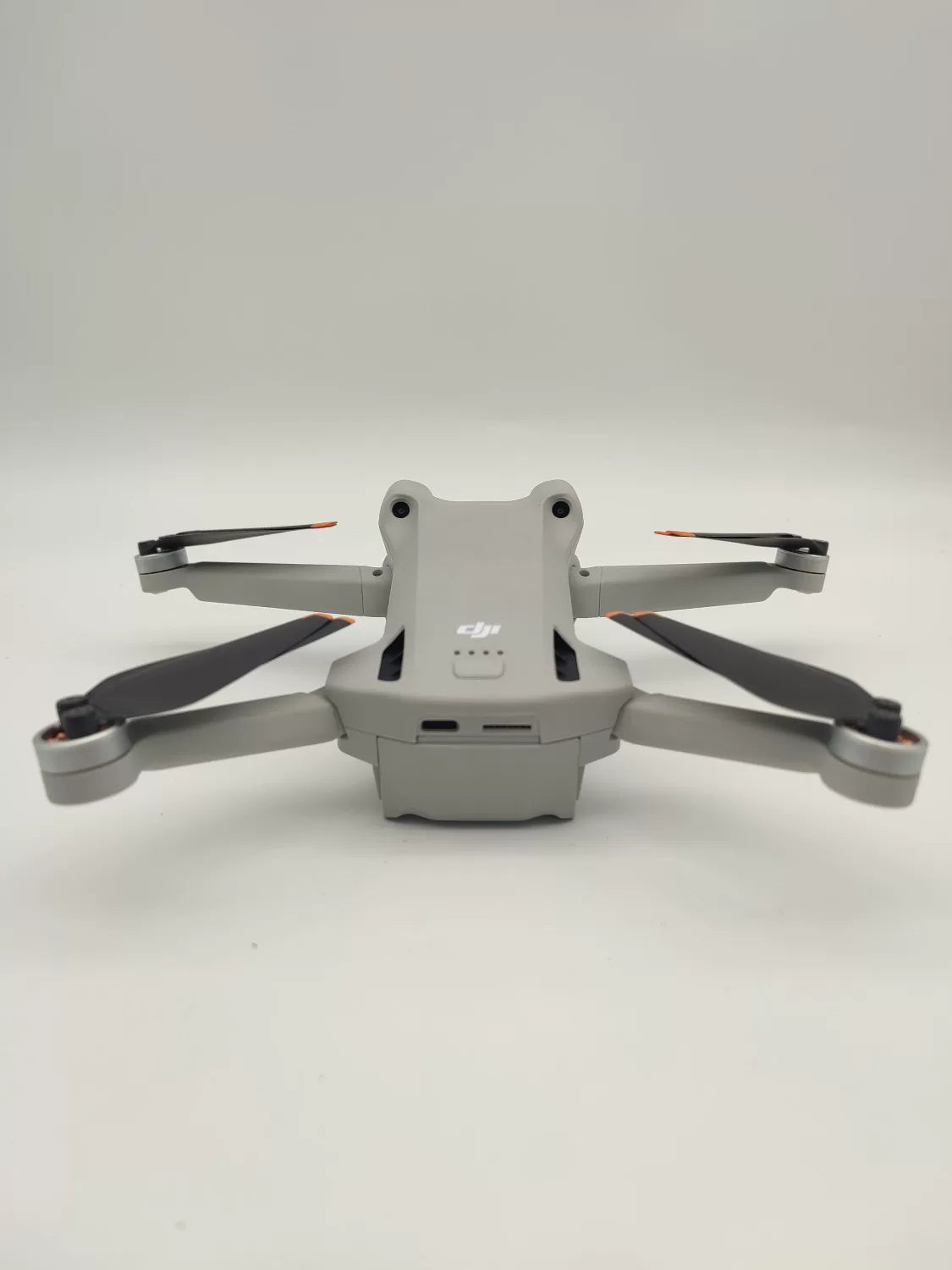 95% New (Like New) DJI Mini 3 Pro with Screen Standard Combo