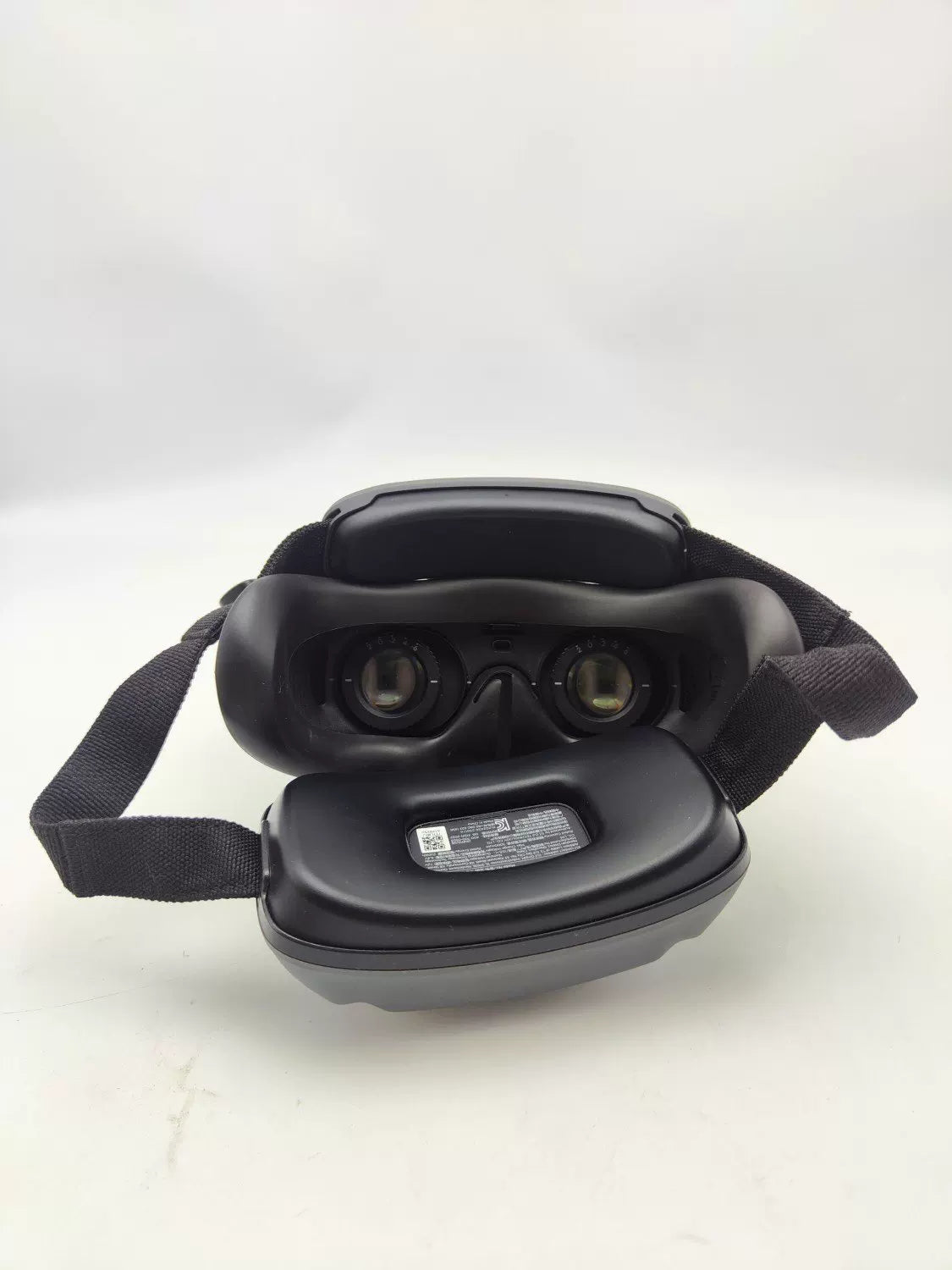 95% New (Like New) DJI avata2 Fly More Combo with 2-Year DJI Care Refresh