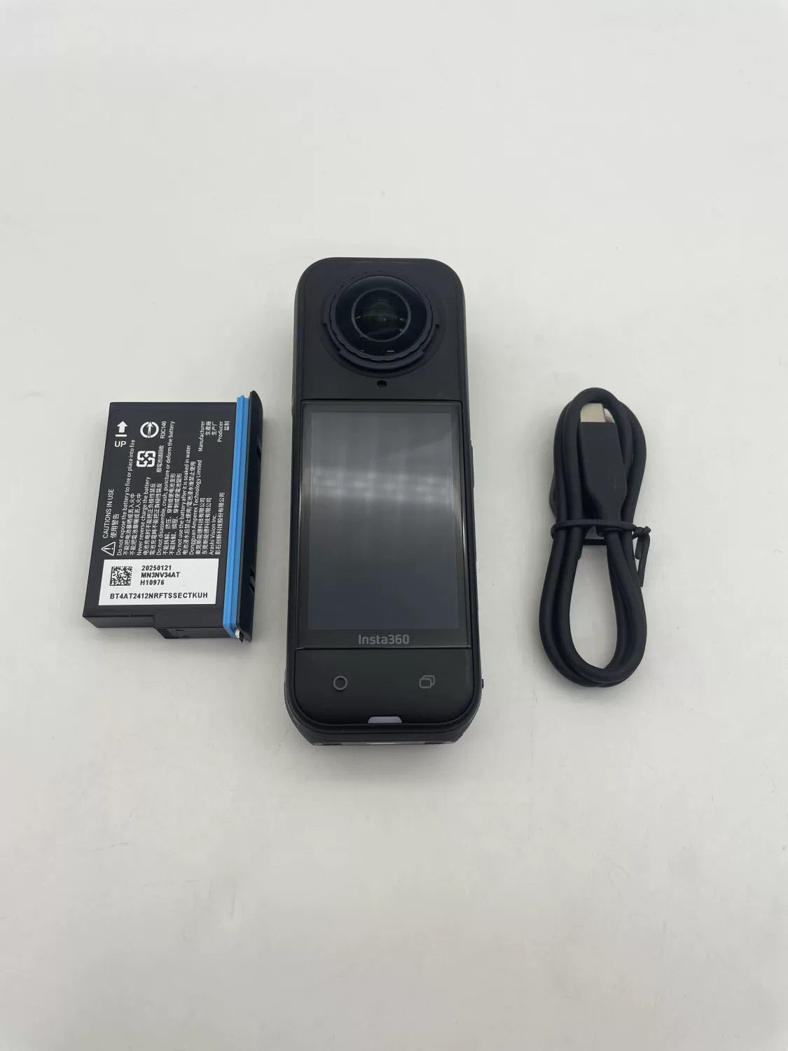 95% New (Like New) Insta Insta360 360 X5