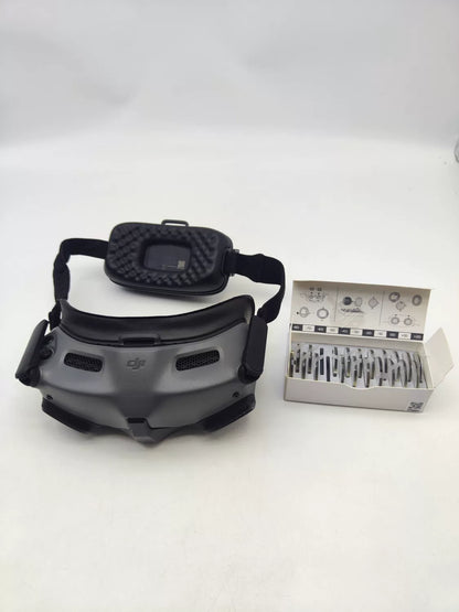 99% New (Mint) DJI All-in-One FPV Goggles