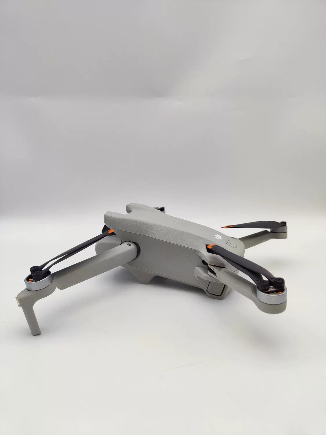 95% New (Like New) DJI mini3 with Screen Standard Edition