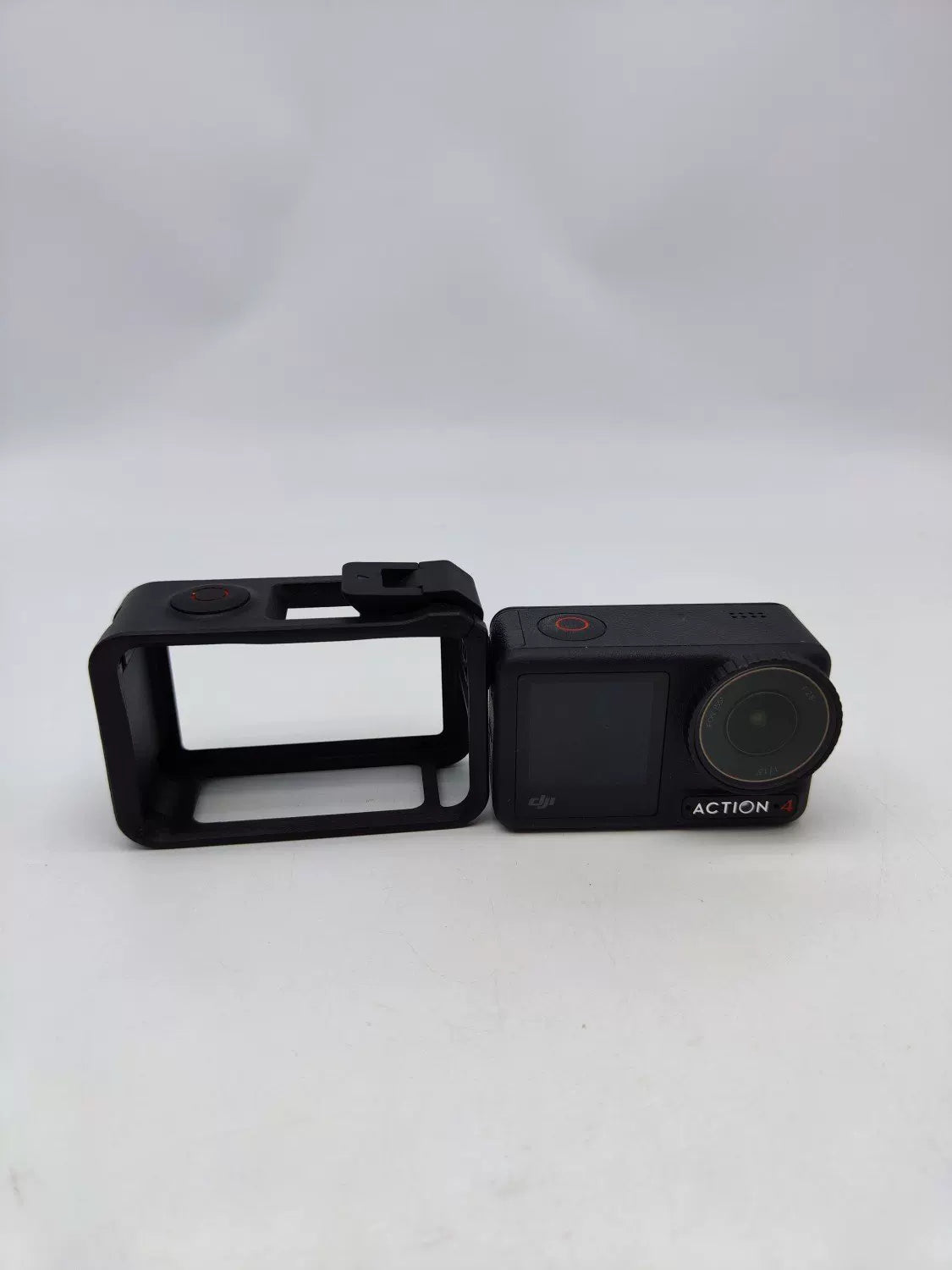 90% New (Excellent) DJI action 4 Standard Combo