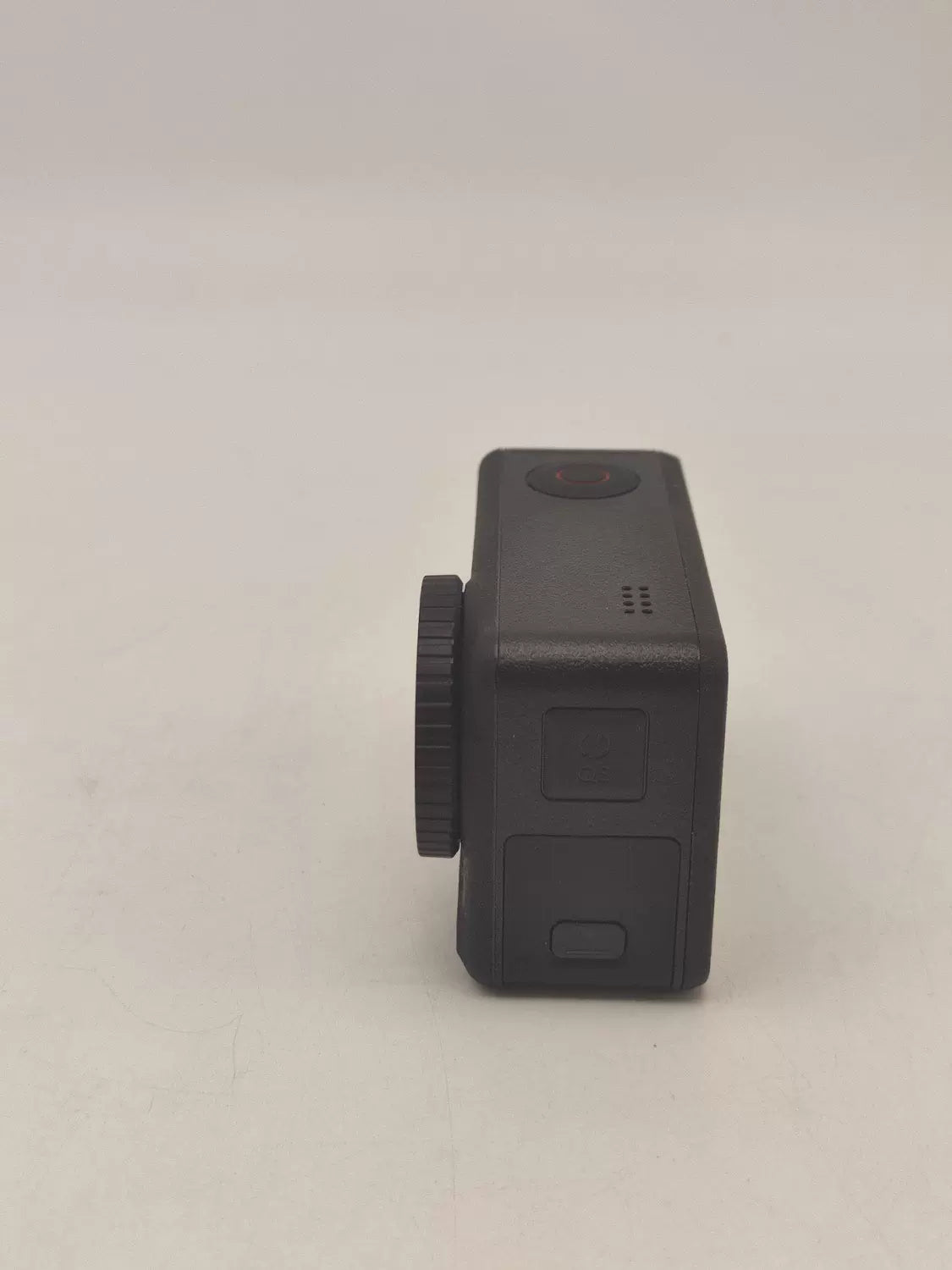 99% New (Mint) DJI action4 All-in-1 Combo with DJI Care Refresh