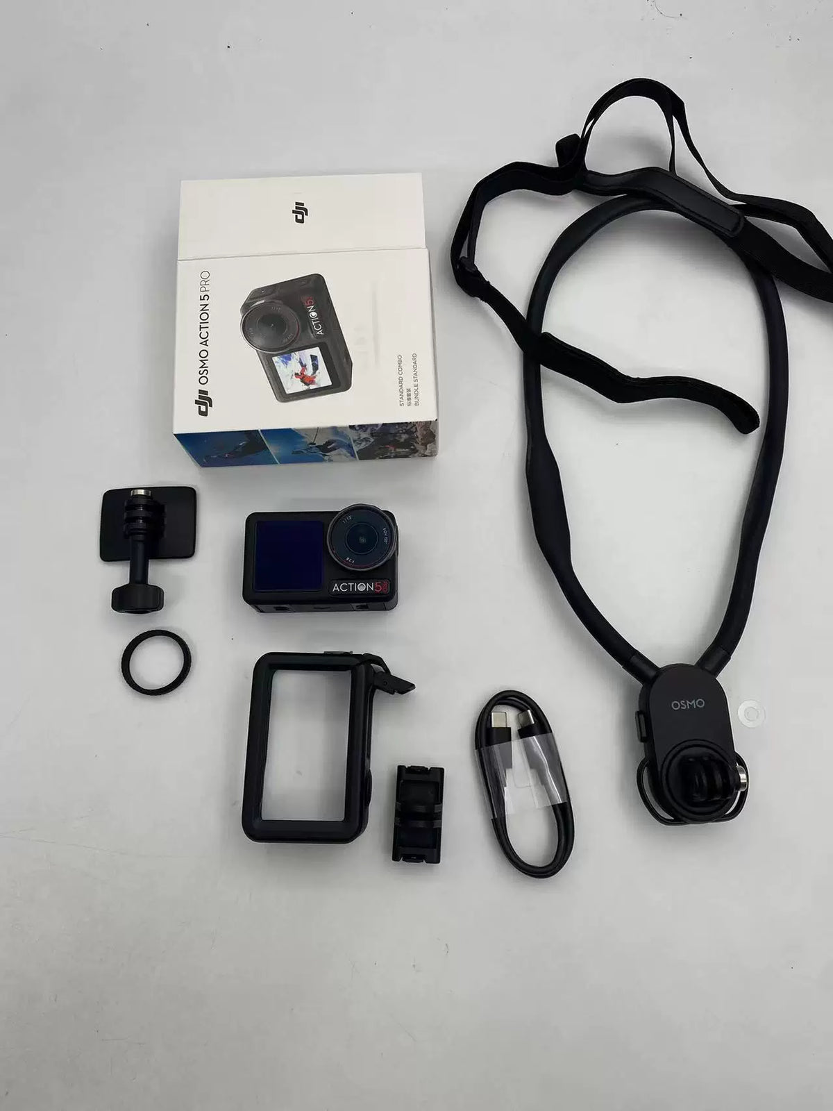99% New (Mint) DJI Osmo Action 5 Pro – photo 1