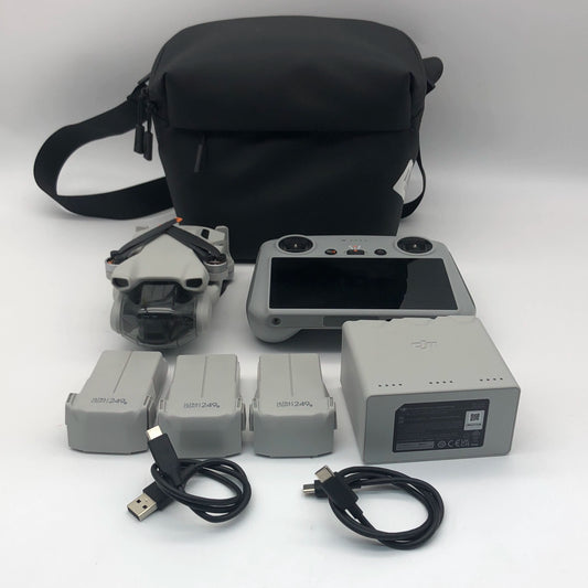 DJI Mini 3 with Screen Remote Fly More Combo - Like New (99%)