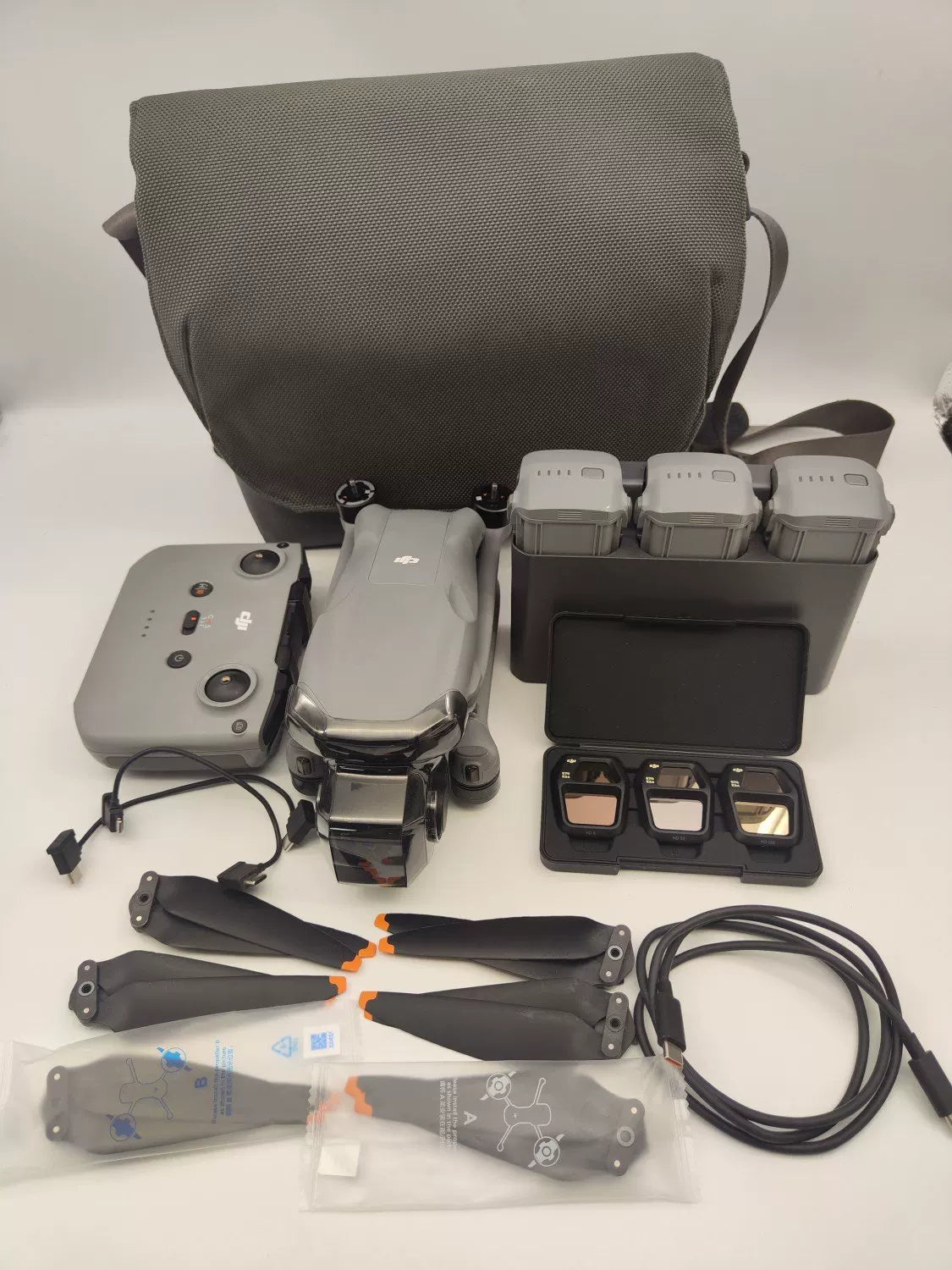 95% New (Like New) DJI air3s Fly More Combo with DJI Care Refresh