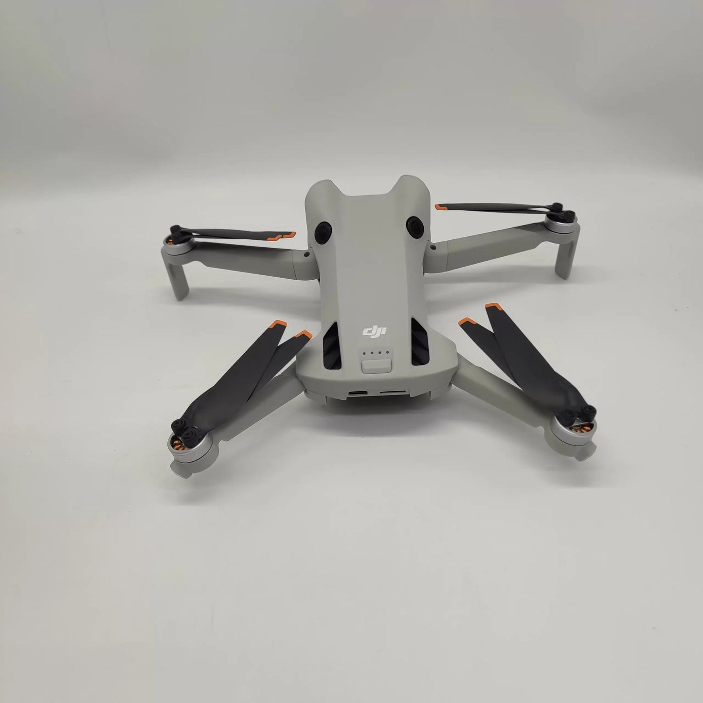 99% New (Mint) DJI Mini 4 Pro Fly More Combo