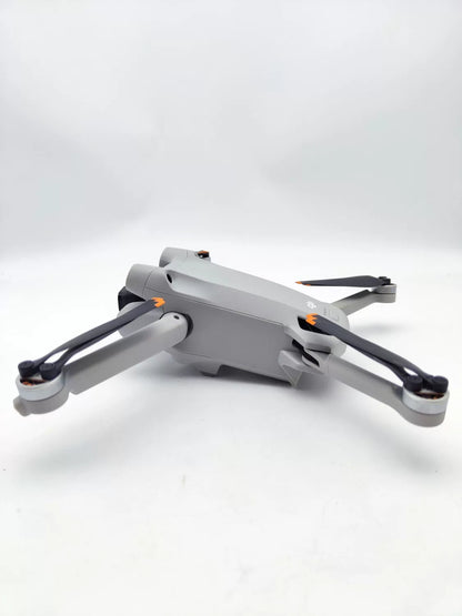 99% New (Mint) DJI mini3pro with Screen Fly More Combo