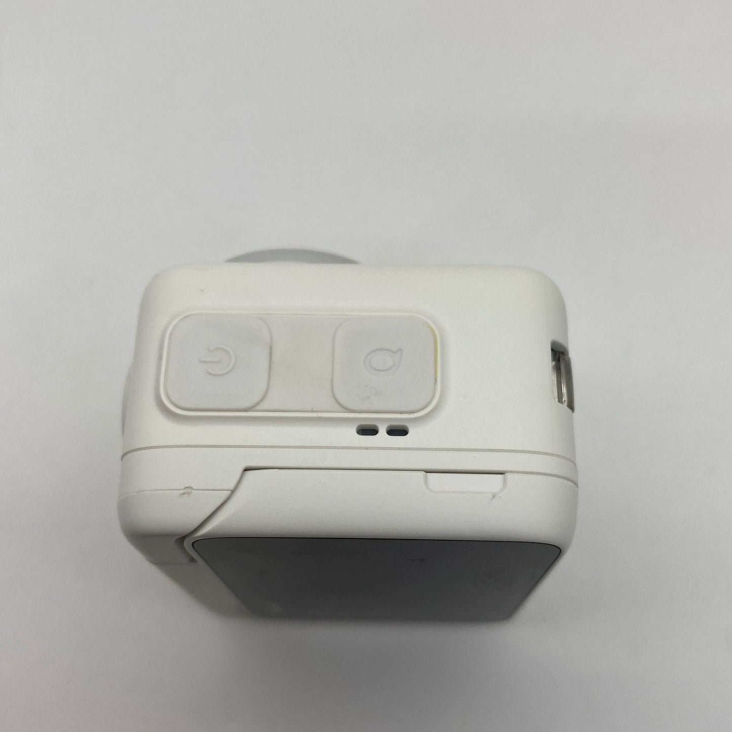 Insta360 GO 3 64GB - ممتاز (جديد 95%)