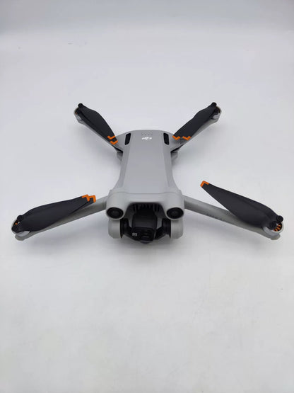 99% New (Mint) DJI mini3pro with Screen, Extended Battery Fly More Combo