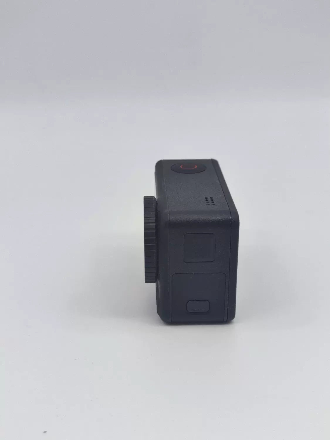 99% New (Mint) DJI action 4 Standard Combo with DJI Care Refresh