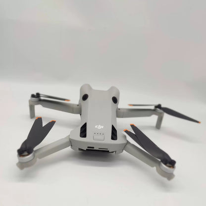 95% New (Like New) Mini 4 Pro Screen Remote Fly More Combo