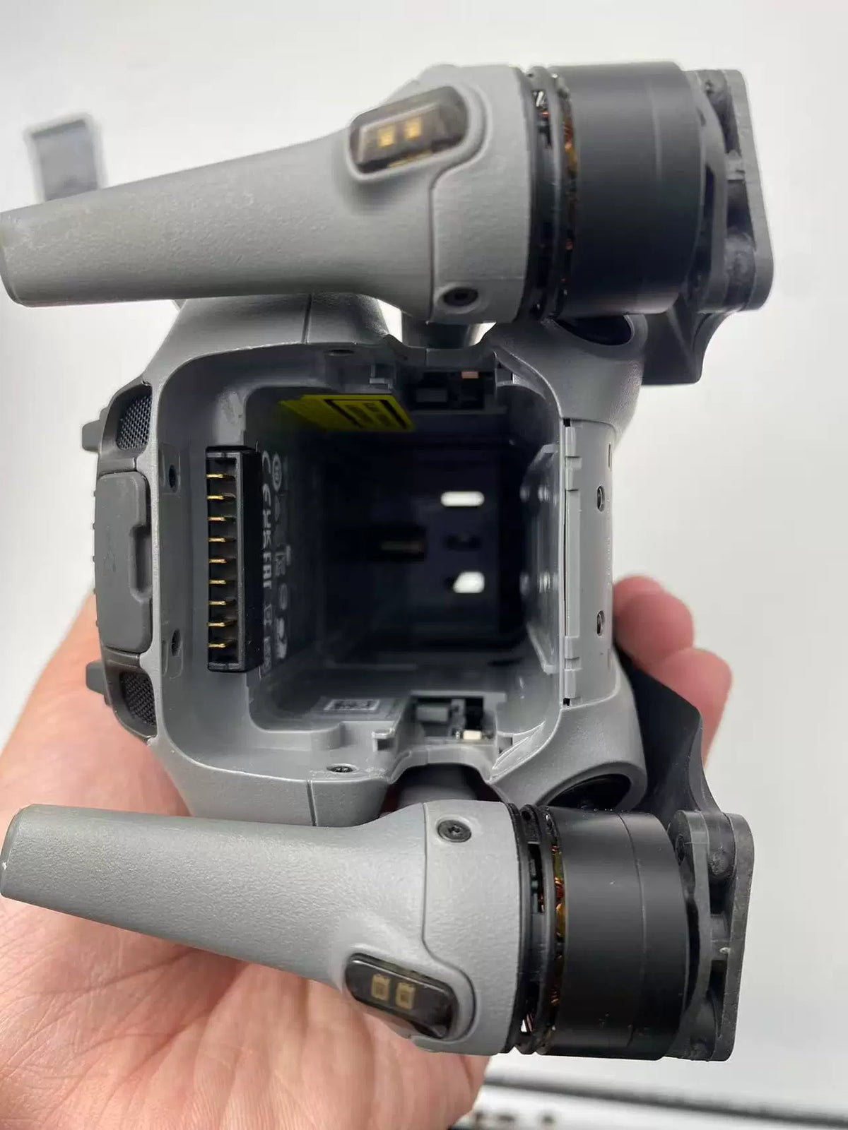 99% New (Mint) DJI Air 3S – photo 8
