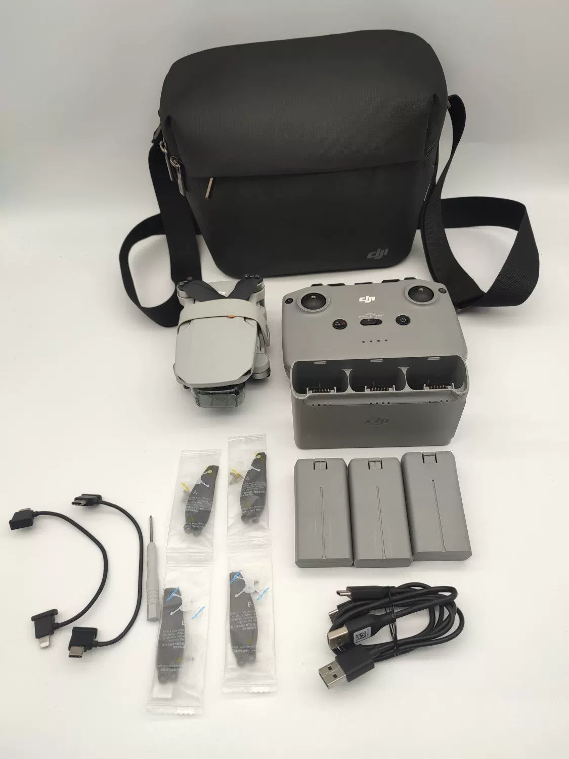 DJI Mini2 Fly More Combo