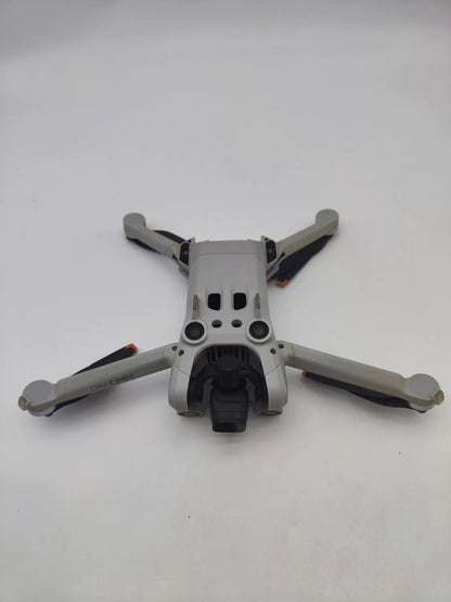95% New (Like New) DJI mini3pro with Screen, Extended Battery Fly More Combo