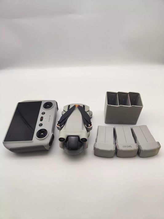 95% New (Like New) DJI mini3pro with Screen, Extended Battery with Module