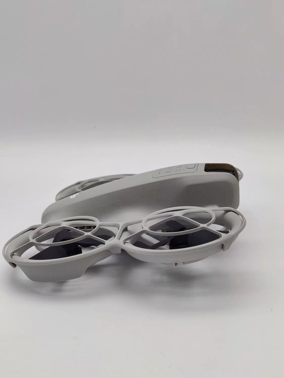99% New (Mint) DJI neo Fly More Combo with DJI Care Refresh