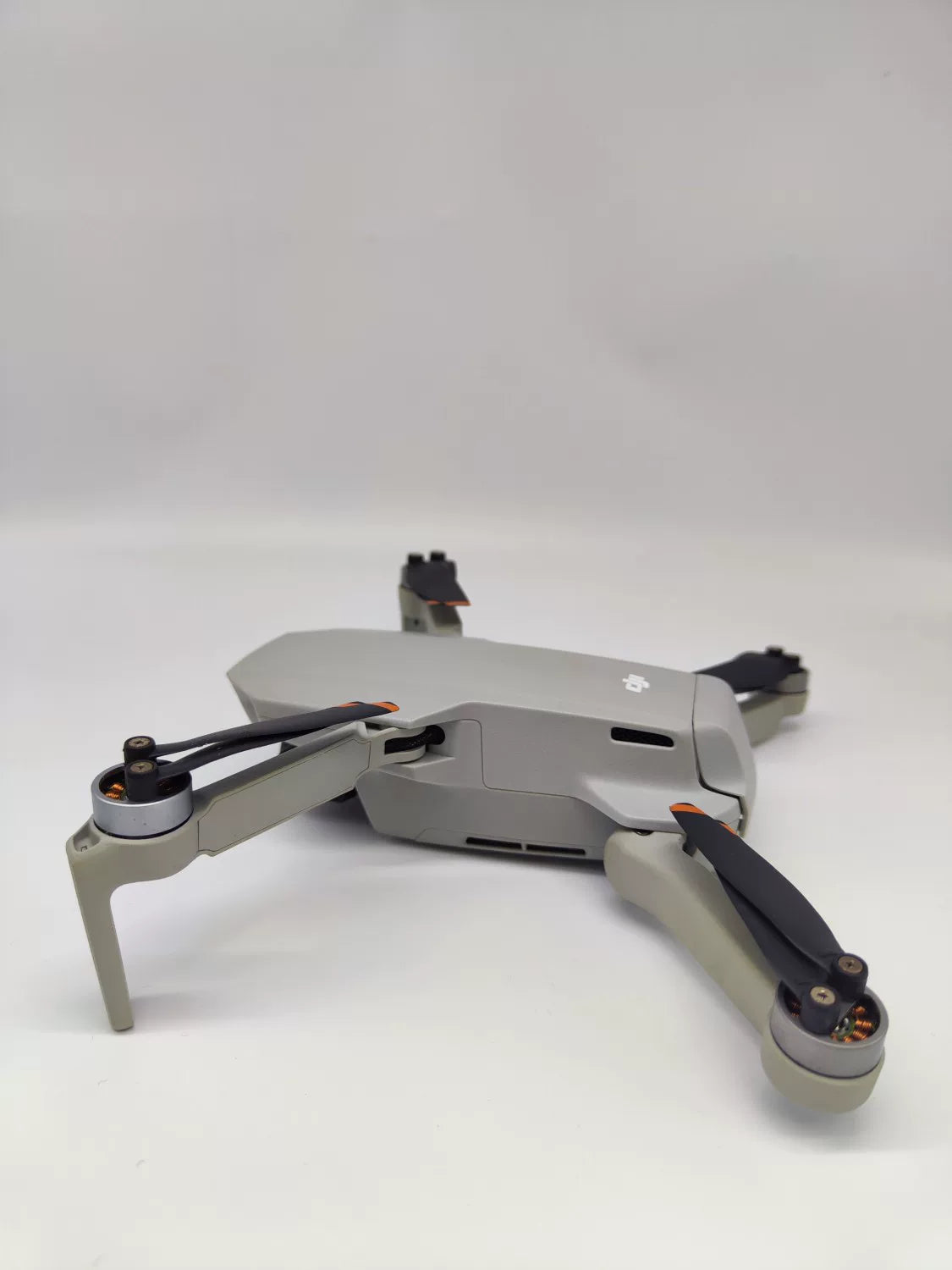 99% New (Mint) DJI minise Standard Combo