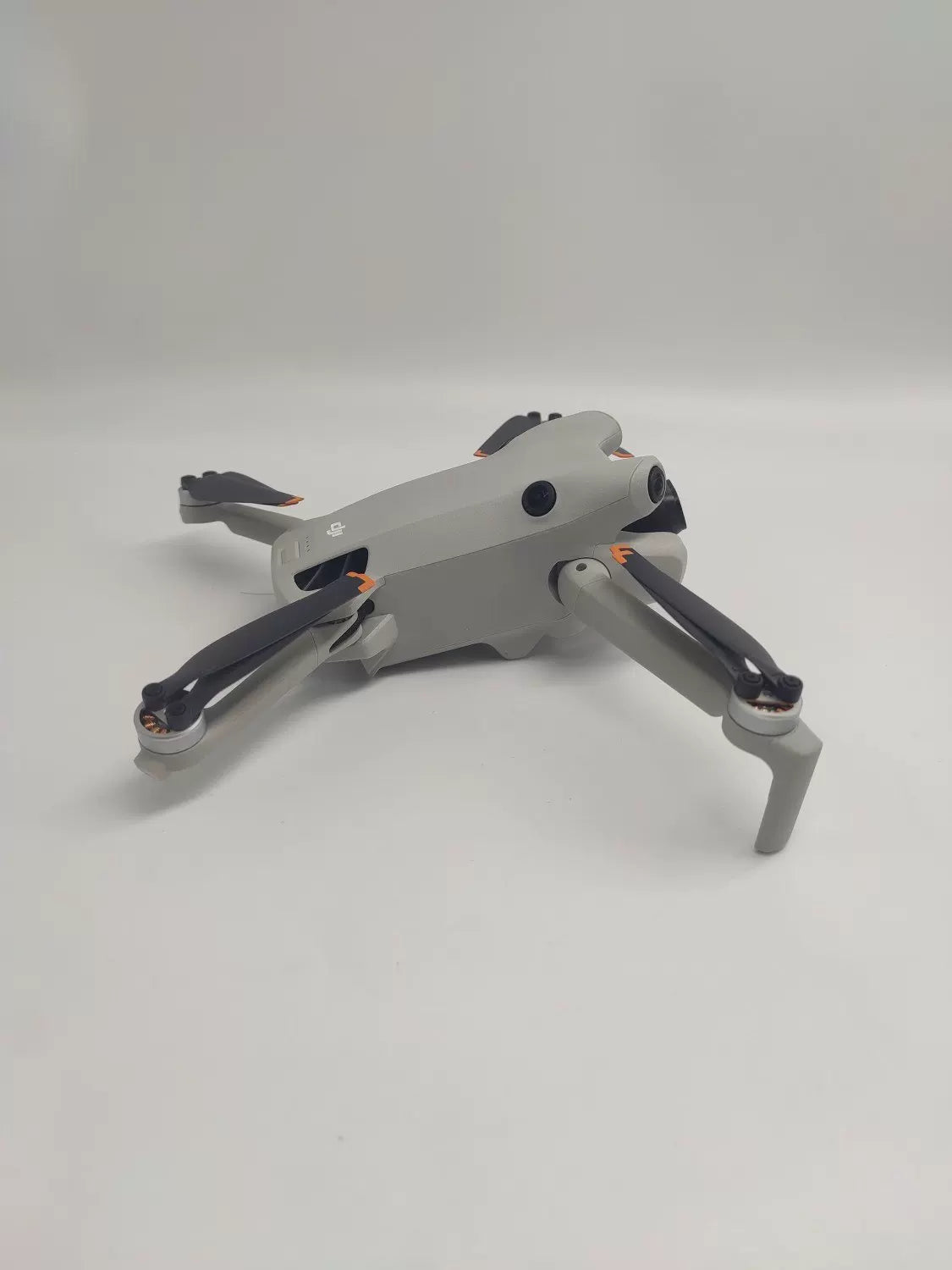 DJI Mini 4pro with Screen, Extended Battery Combo with DJI Care Refresh
