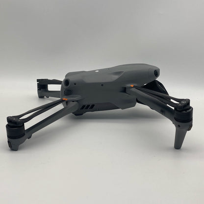 DJI Air 3S Fly More Combo مع جهاز تحكم عن بعد بشاشة و Care Refresh - ممتاز (95% جديد)