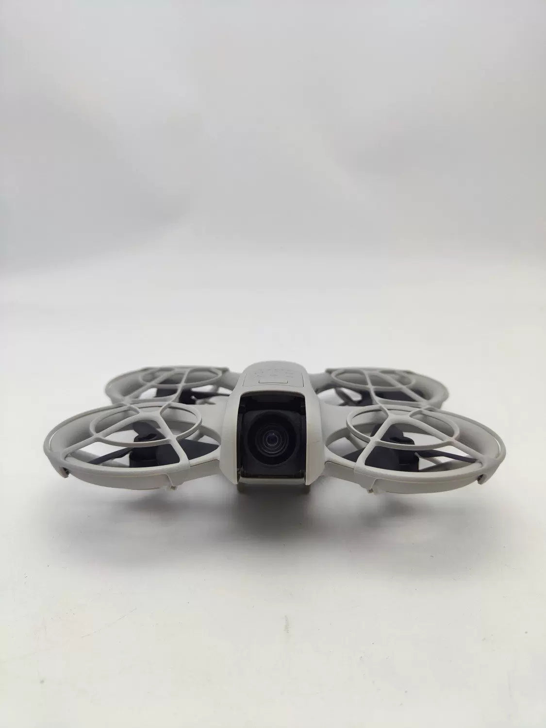 90% New (Excellent) DJI neo Fly More Combo with 2-Year DJI Care Refresh