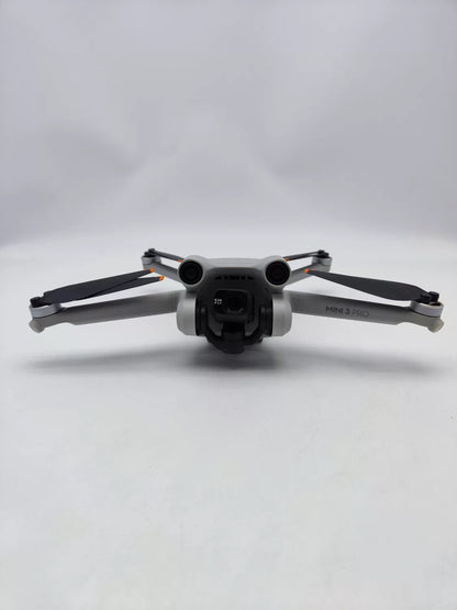 99% New (Mint) DJI mini3pro with Screen, Extended Battery Fly More Combo