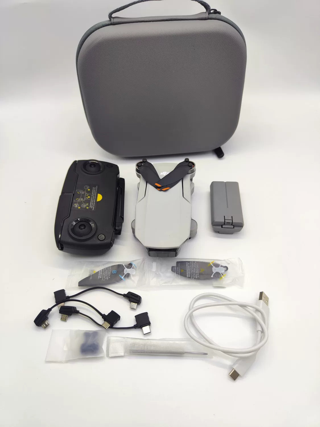 99% New (Mint) DJI minise Standard Combo