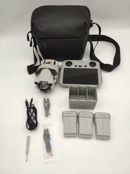 95% New (Like New) DJI Mini3pro with Screen Fly More Combo