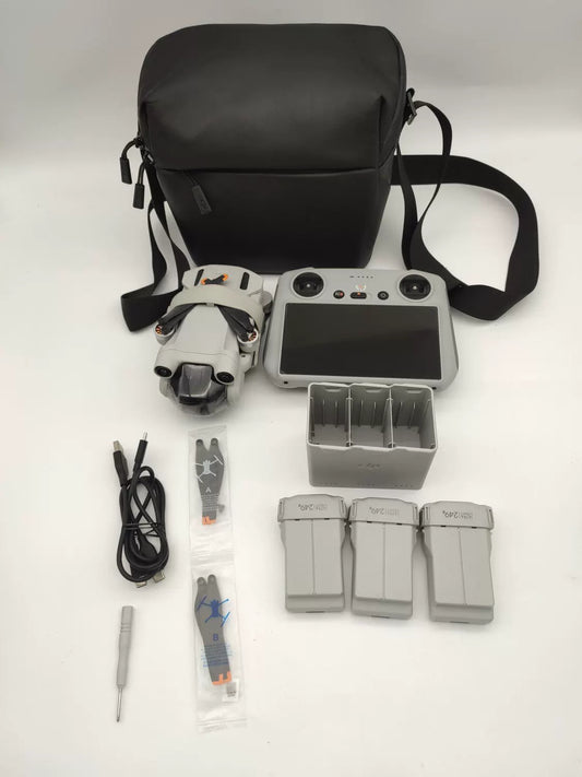 95% New (Like New) DJI Mini3pro with Screen Fly More Combo