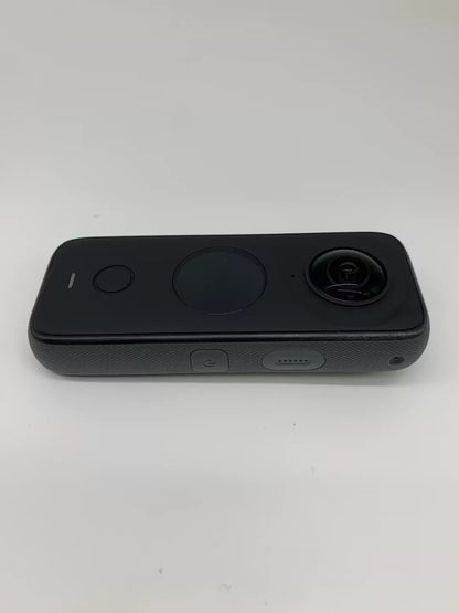 95% New (Like New) Insta360 INSTA 360 ONE X2 Triple-Battery Combo