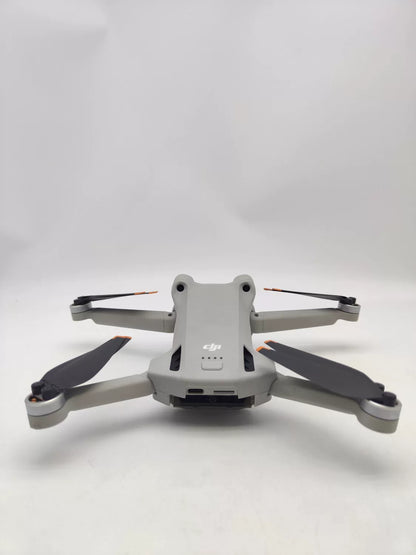95% New (Like New) DJI mini3 pro with Screen Fly More Combo