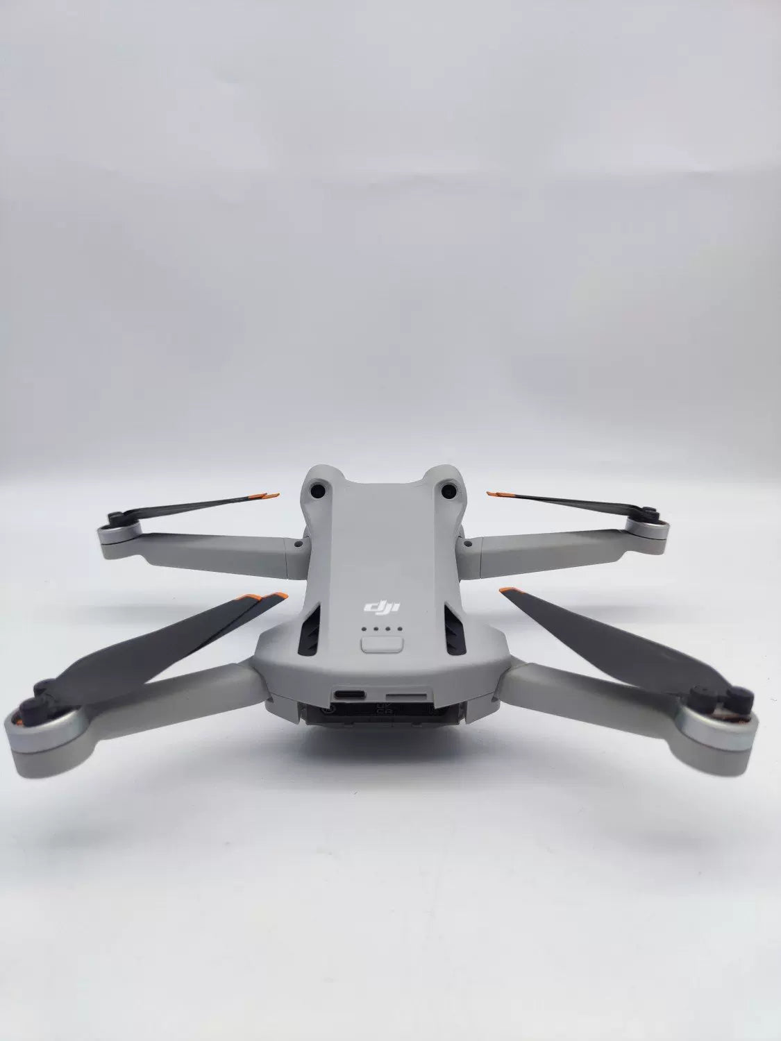 99% New (Mint) DJI Mini3pro with Screen Fly More Combo