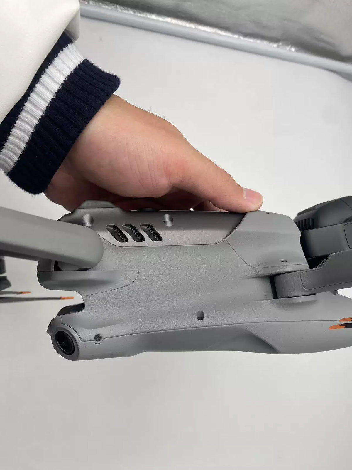 99% New (Mint) DJI Air 3S – photo 9