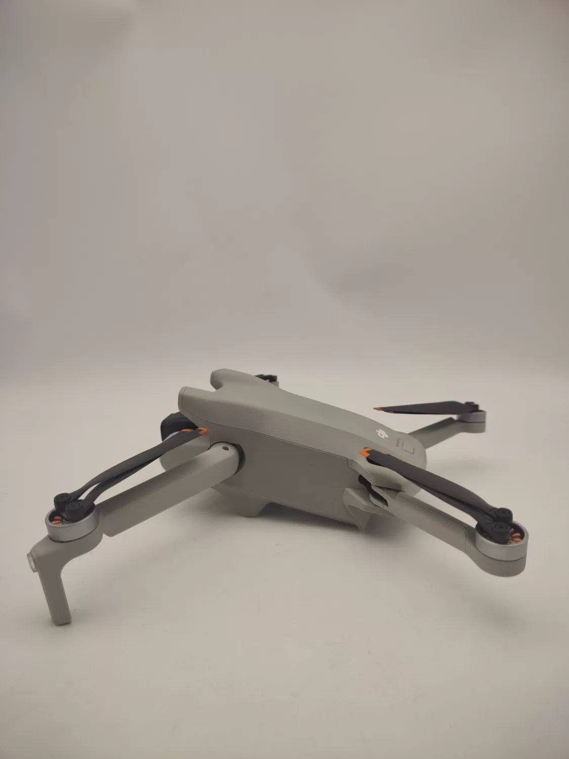 95% New (Like New) DJI Mini3 with Screen Fly More Combo with DJI Care Refresh