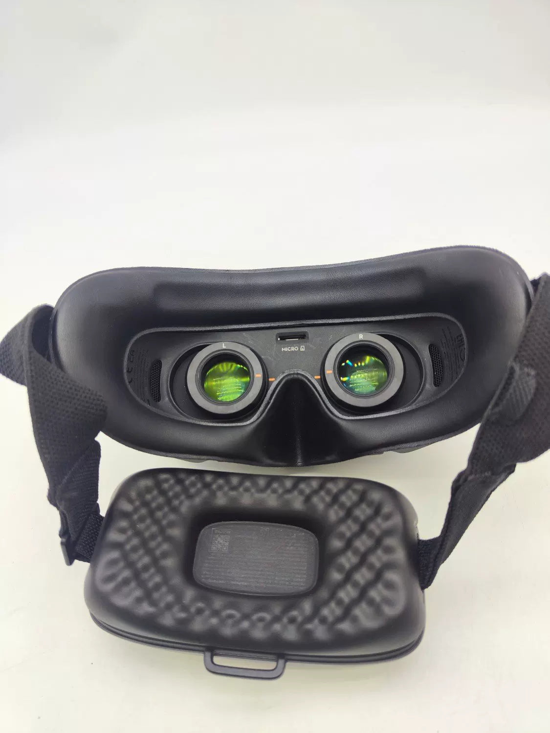 99% New (Mint) DJI All-in-One FPV Goggles