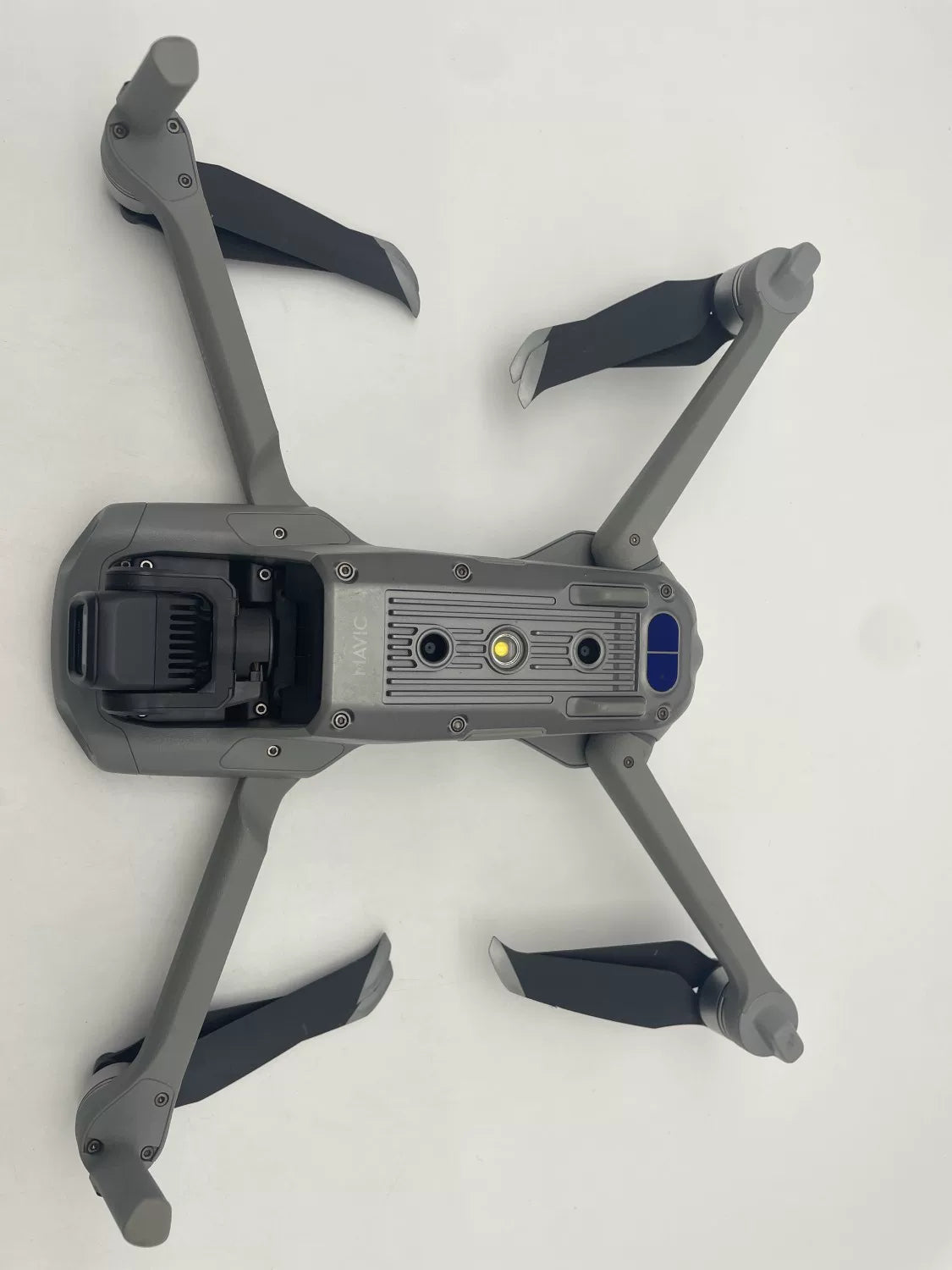 95% New (Like New) DJI Air 2 Fly More Combo
